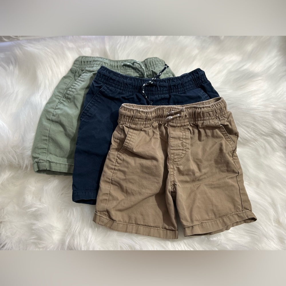 Cat & Jack Toddler Boy Short Set, Khaki, Navy and Sage. Toddler Boy Size 3T.